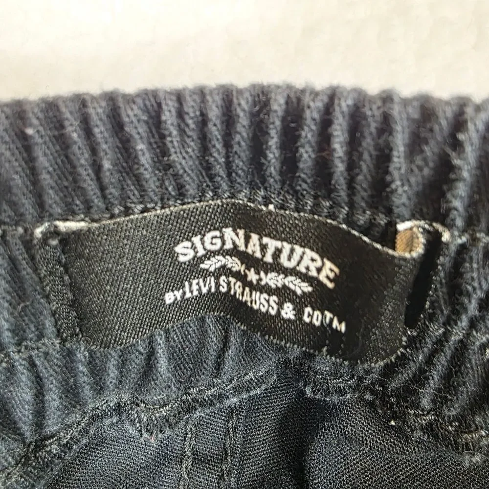 Levi's Signature Wide Leg Cropped Pullon Pants Size 14/32